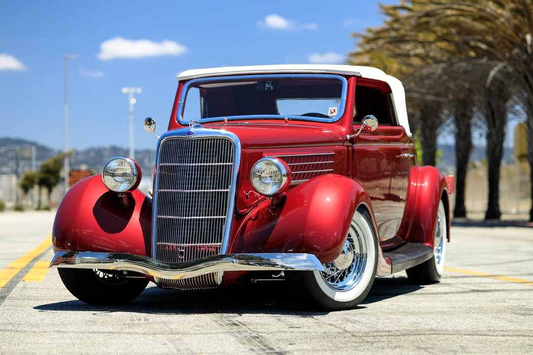 1935 Ford Model 48 & 68 - Image 17 of 31