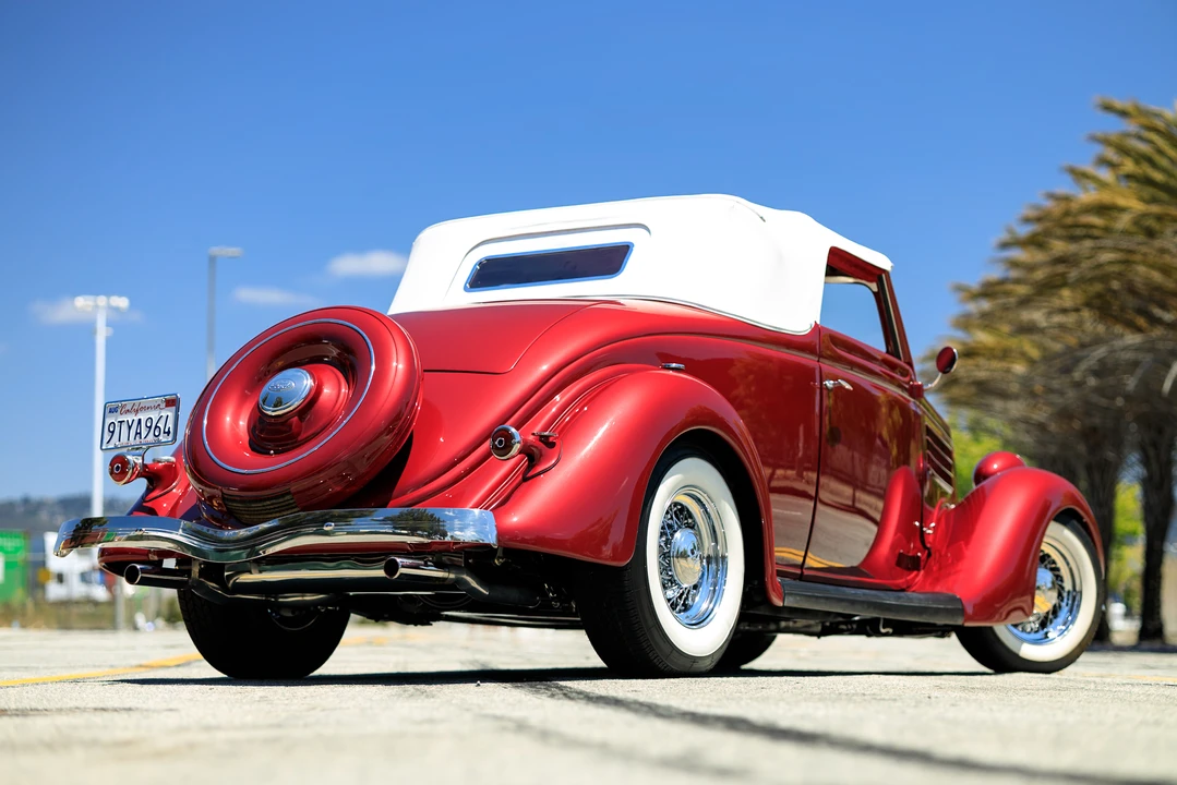 1935 Ford Model 48 & 68 - Image 23 of 31