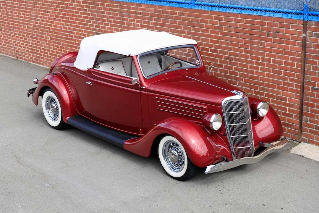 1935 Ford Model 48 & 68 - Image 11 of 31