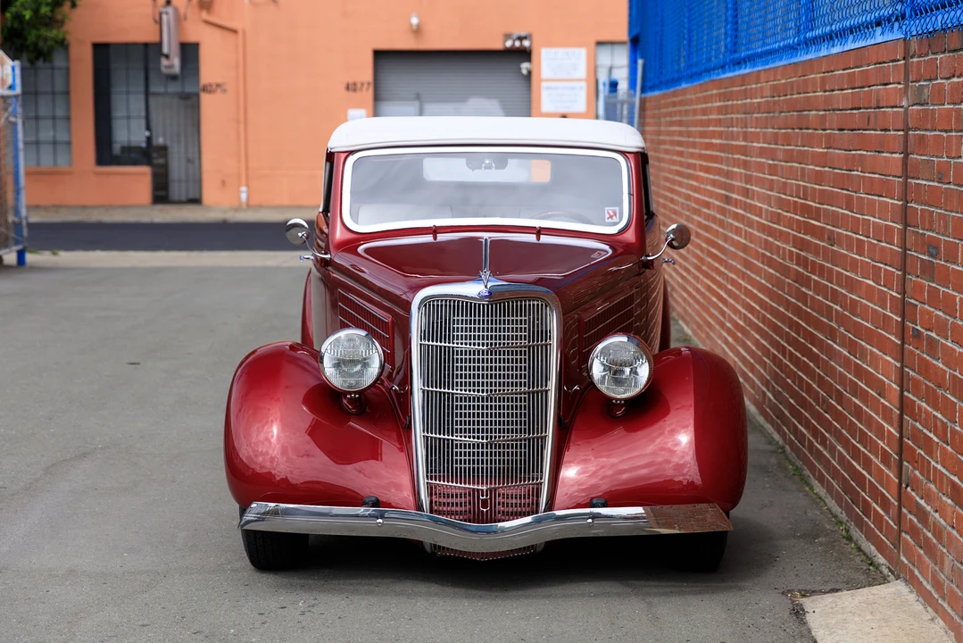 1935 Ford Model 48 & 68 - Image 12 of 31
