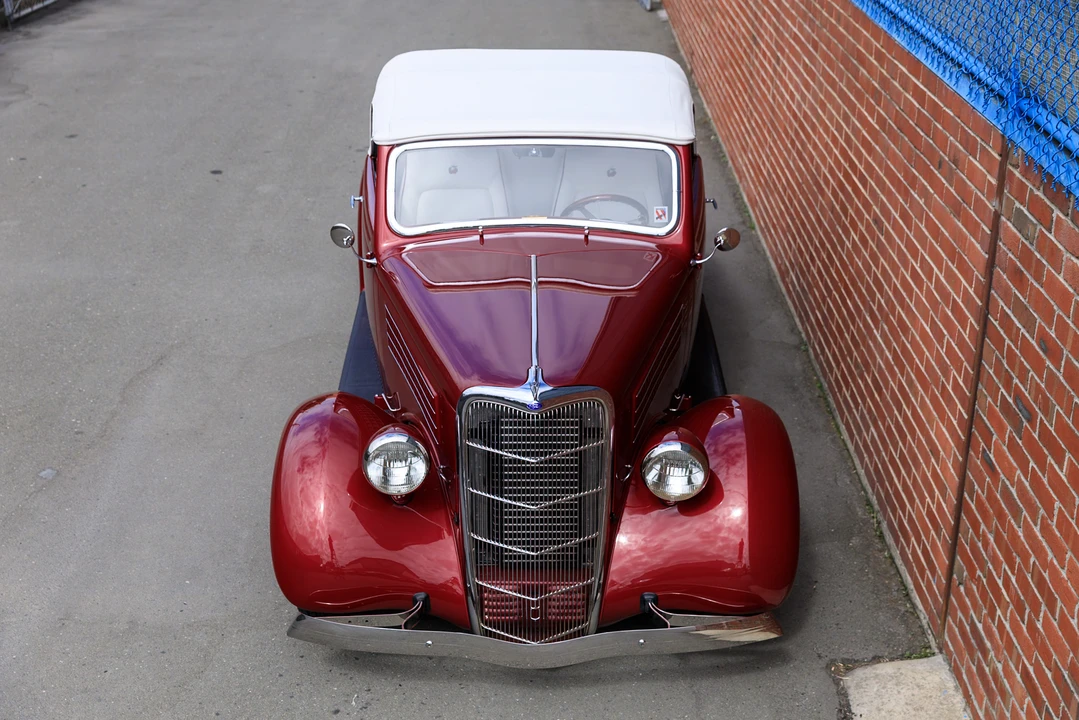 1935 Ford Model 48 & 68 - Image 13 of 31