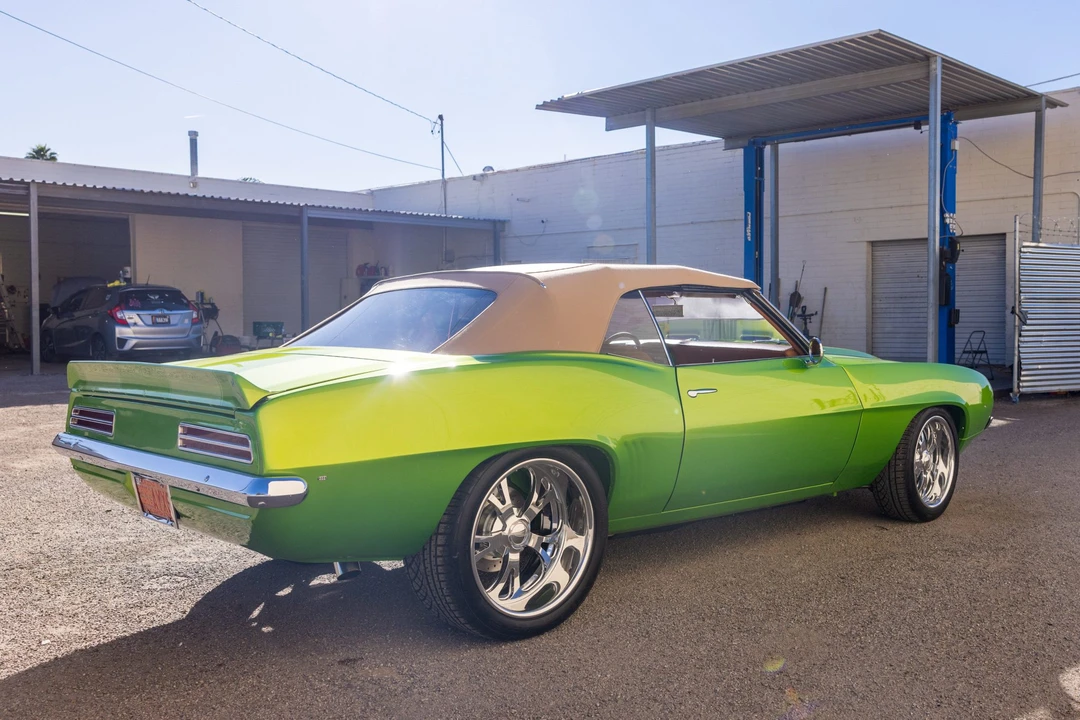 Chevrolet Camaro 1st Gen - Image 14 of 31