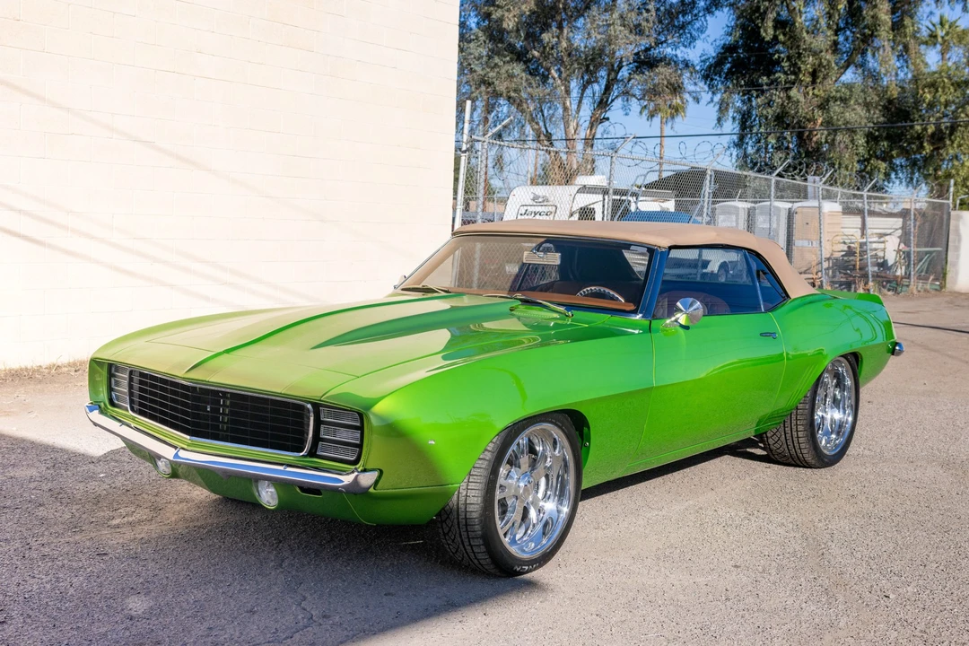 Chevrolet Camaro 1st Gen - Image 10 of 31