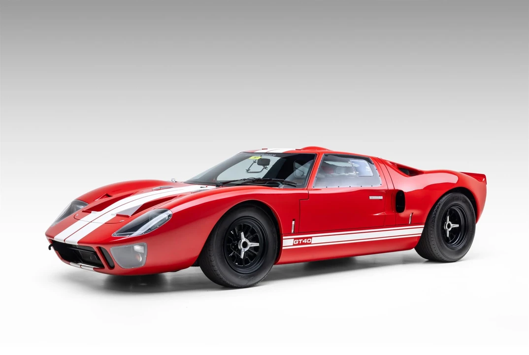Ford Replica - Image 3 of 31