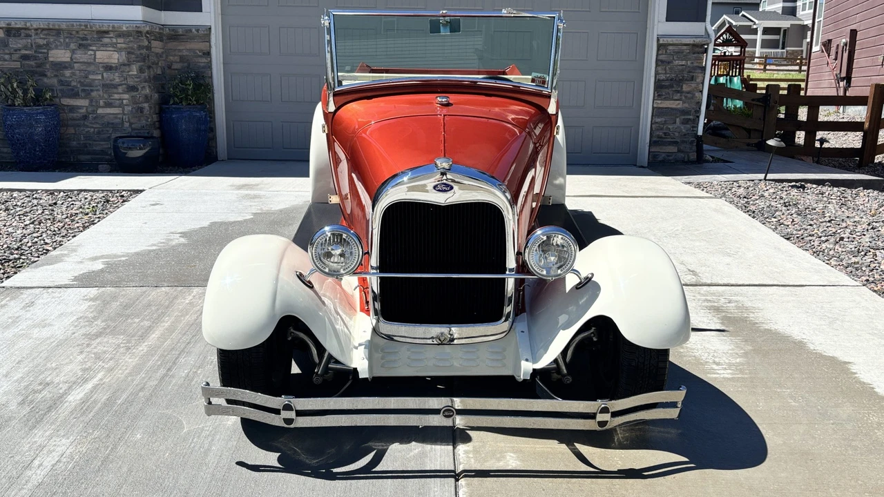 Ford Model A Pickup & Model AA - Image 4 of 31
