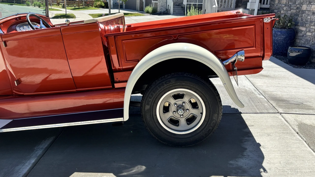 Ford Model A Pickup & Model AA - Image 20 of 31