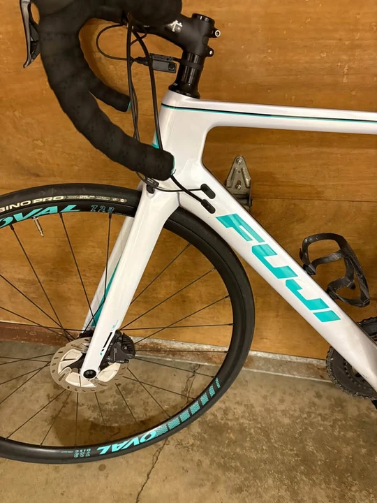 2019 Fuji - Image 2 of 10