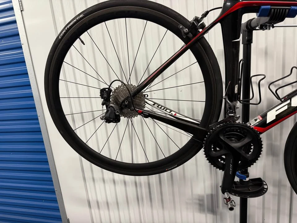 2015 Fuji - Image 8 of 9