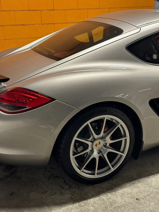 2012 Porsche 987 Cayman R - Image 5 of 11