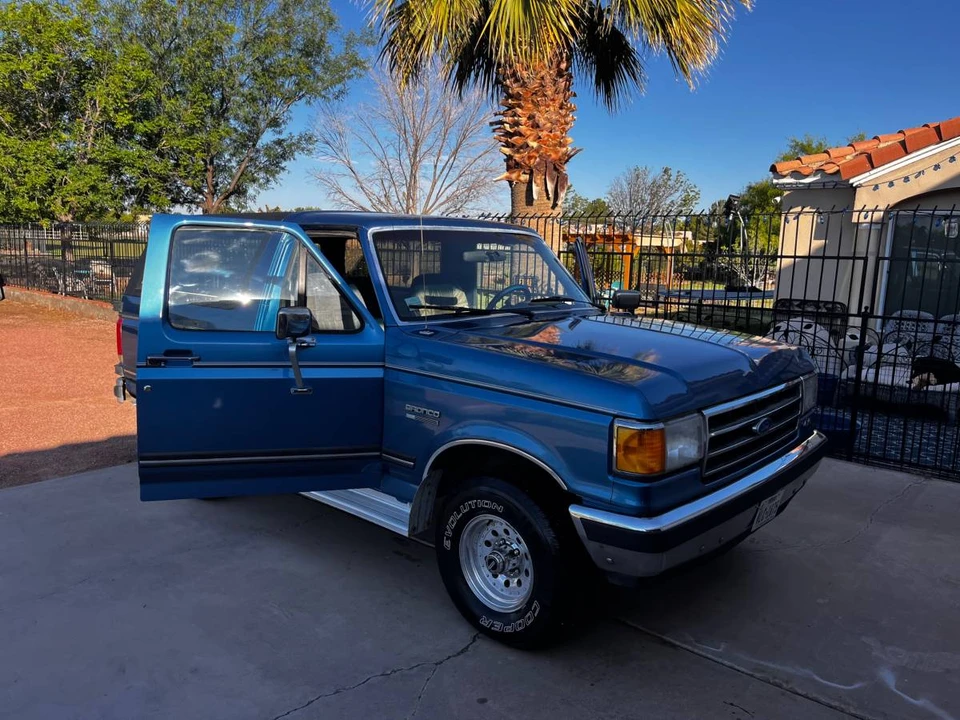 1990 Ford Bronco 4th Gen - Image 4 of 7