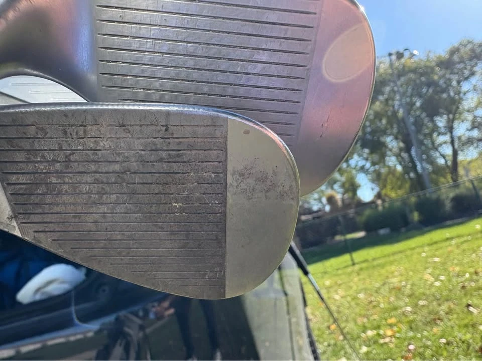 Parts & Memorabilia Golf Carts - Image 2 of 8