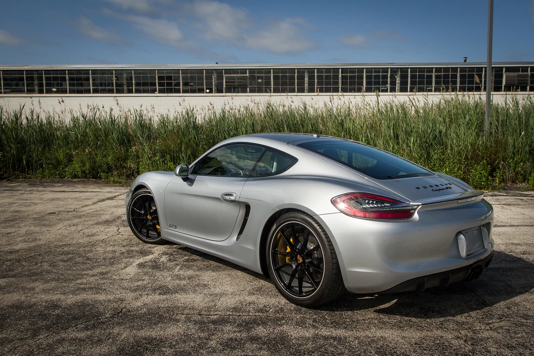 2015 Porsche 981 Cayman GTS - Image 3 of 24