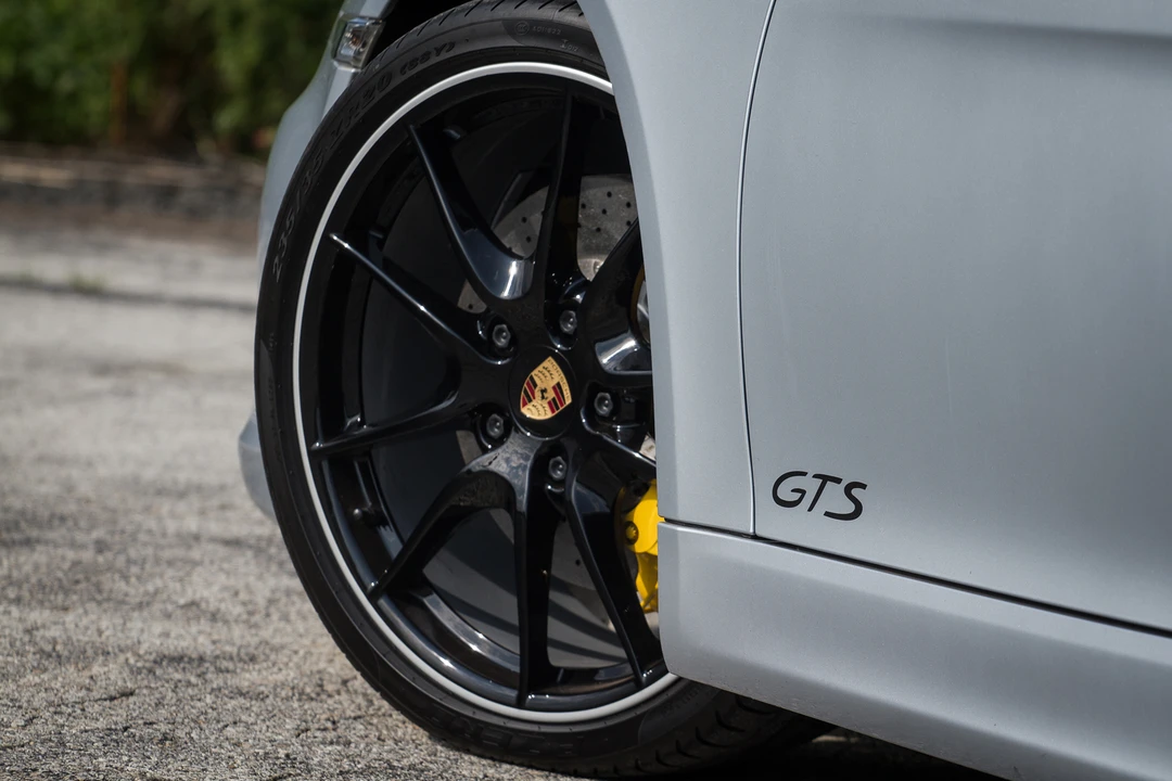 2015 Porsche 981 Cayman GTS - Image 13 of 24