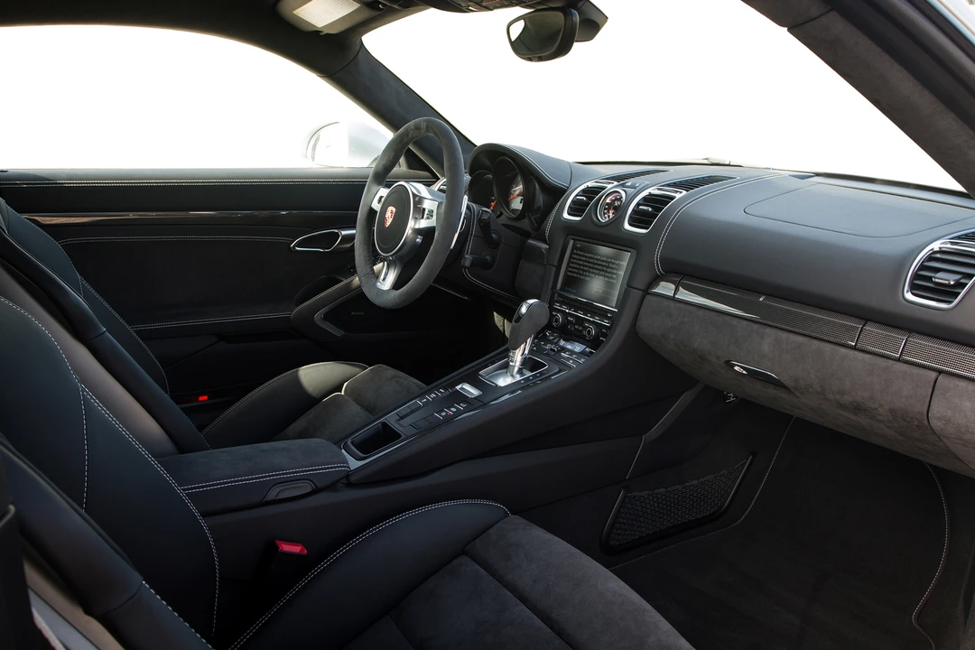 2015 Porsche 981 Cayman GTS - Image 15 of 24
