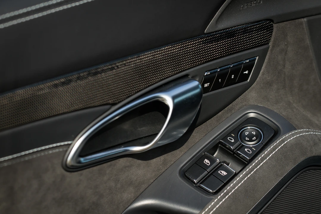 2015 Porsche 981 Cayman GTS - Image 21 of 24