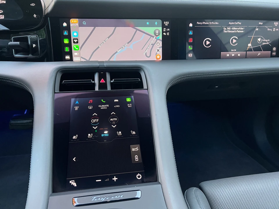 2020 Porsche Taycan 4S - Image 11 of 25