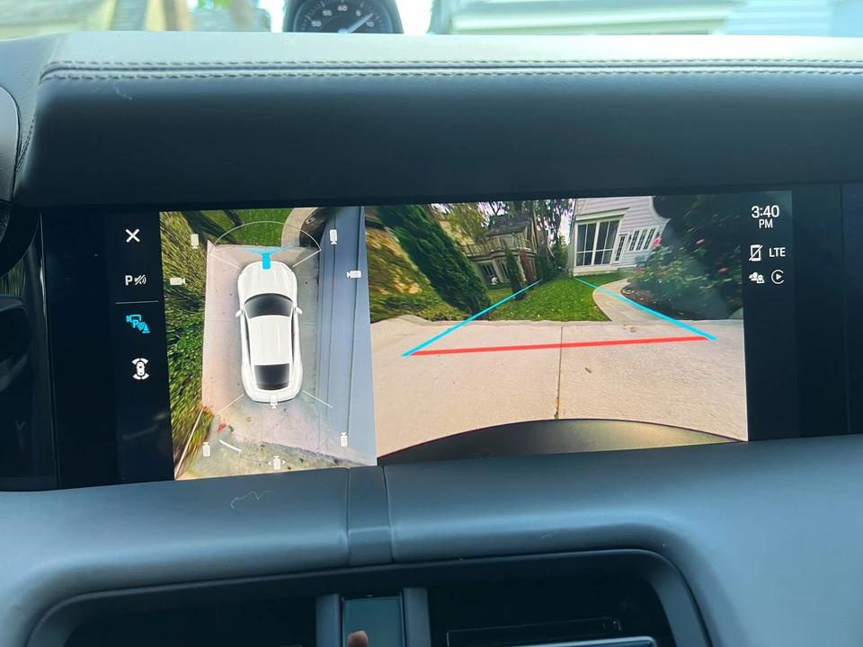 2020 Porsche Taycan 4S - Image 13 of 25
