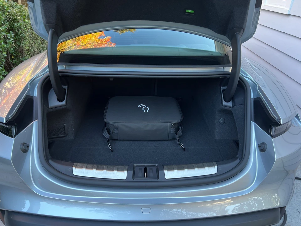 2020 Porsche Taycan 4S - Image 20 of 25