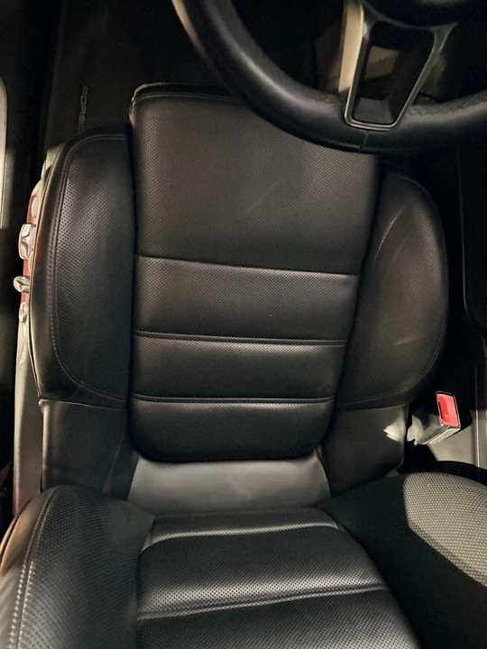 2018 Porsche Macan Turbo - Image 8 of 31