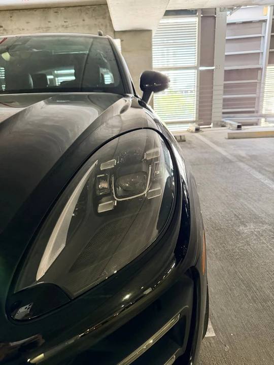 2018 Porsche Macan Turbo - Image 17 of 31