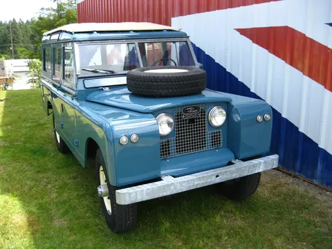 1966 Land Rover Safari 109 Wagon