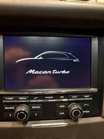 2015 Porsche Macan Turbo - Image 3 of 14