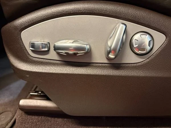 2015 Porsche Macan Turbo - Image 6 of 14
