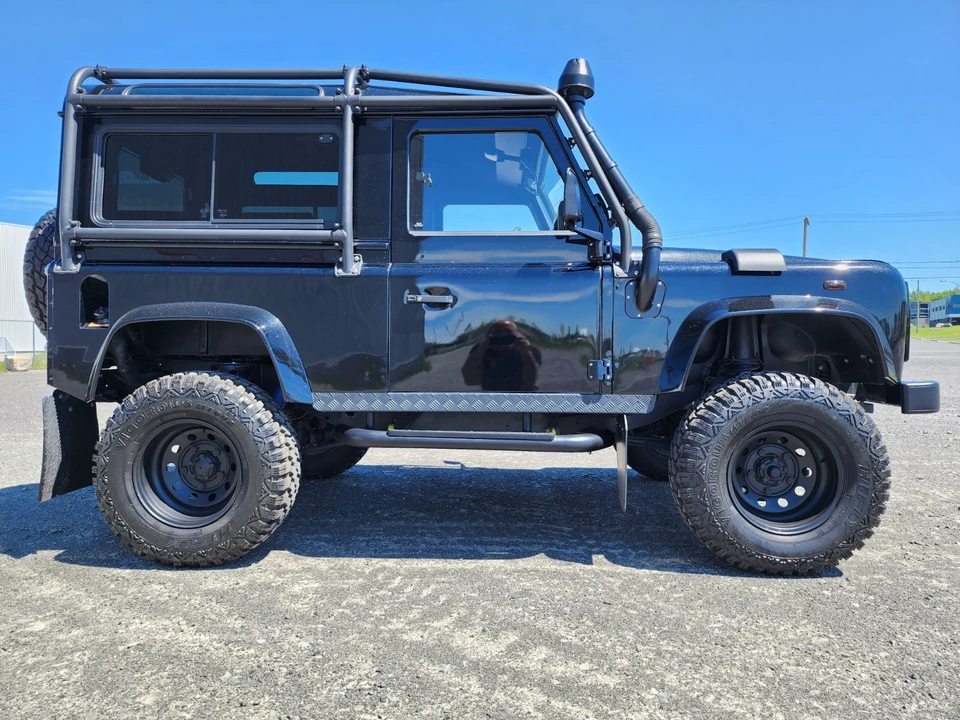 1999 Land Rover Defender - Image 3 of 24