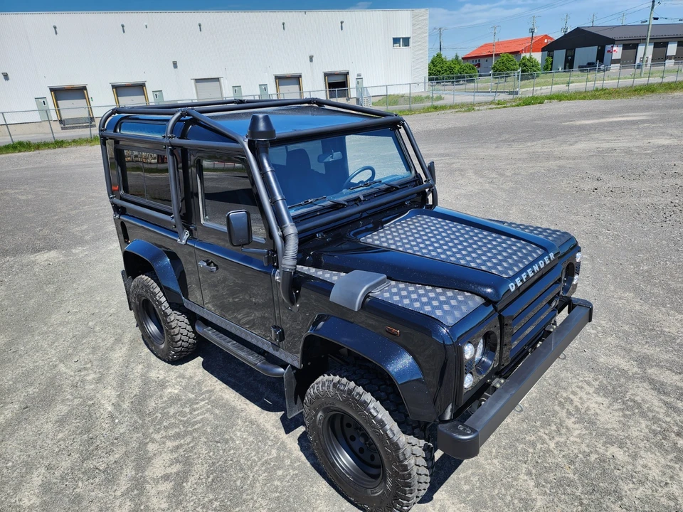 1999 Land Rover Defender - Image 2 of 24