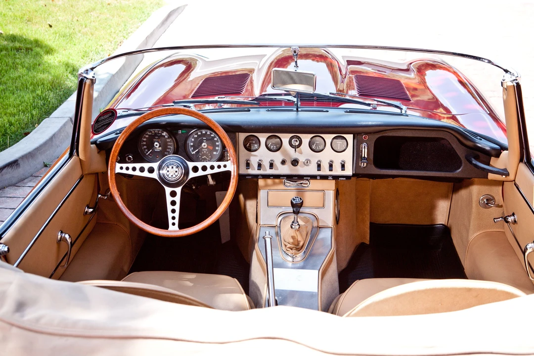 1964 Jaguar E-Type Series 1 - Image 2 of 6