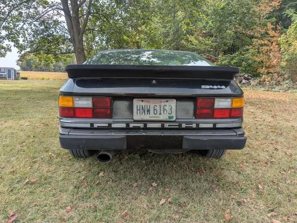 1984 Porsche 944 - Image 12 of 15