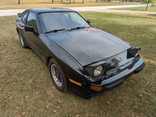 1984 Porsche 944 - Image 10 of 15