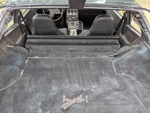 1984 Porsche 944 - Image 4 of 15