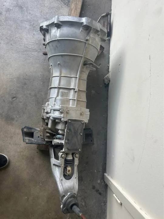 Parts & Memorabilia Gearboxes - Image 3 of 4