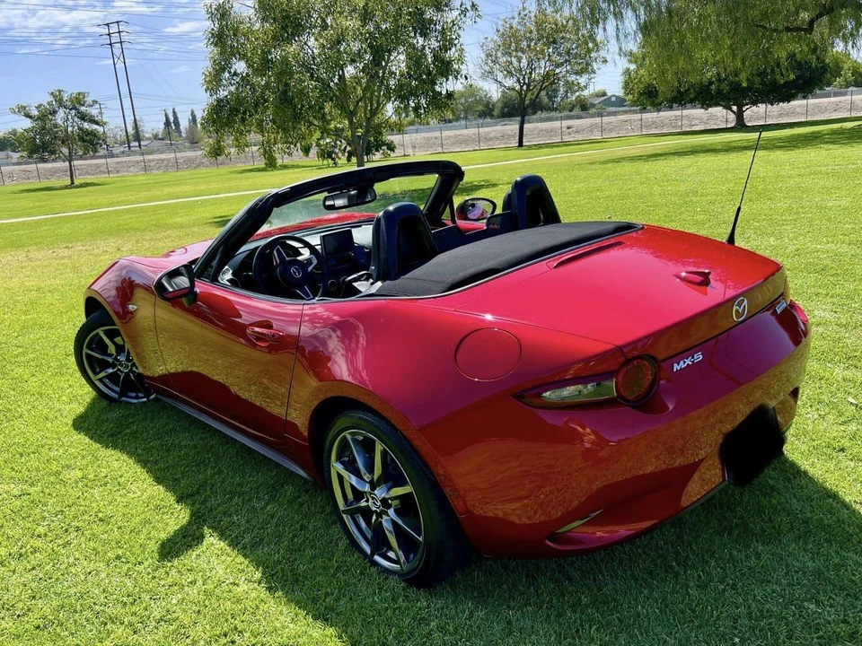 2016 Mazda ND MX-5 Miata - Image 2 of 6