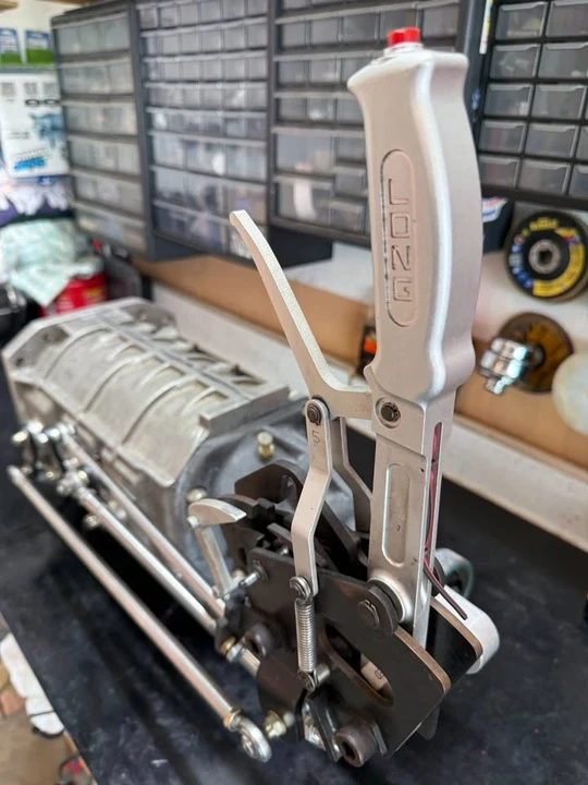 Parts & Memorabilia Gearboxes - Image 2 of 9