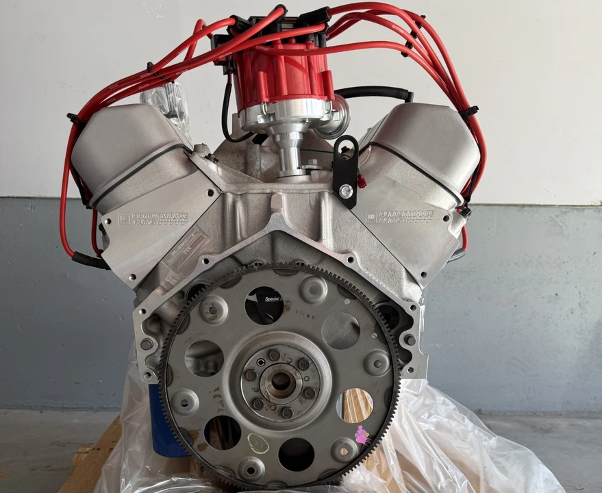 Parts & Memorabilia Engines - Image 4 of 5