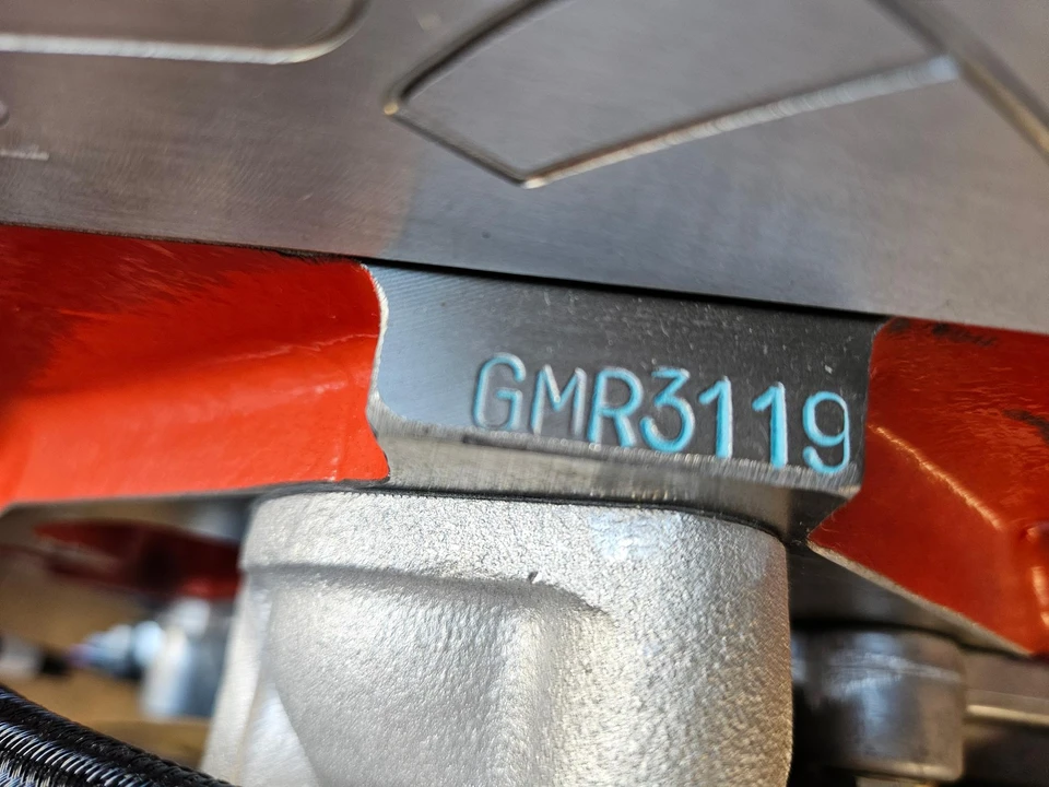 Parts & Memorabilia Engines - Image 10 of 12