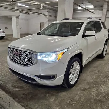 2018 GMC Acadia Denali
