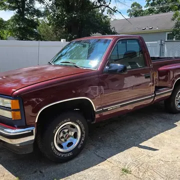 1997 GMC Sierra C1500 Regular Cab Short Bed Stepside