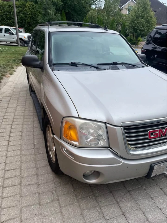 GMC Envoy - Image 3 of 7