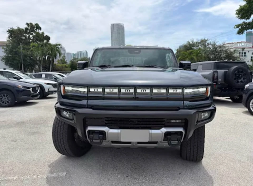 2026 GMC Hummer EV - Image 2 of 4