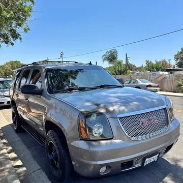 GMC Yukon Denali