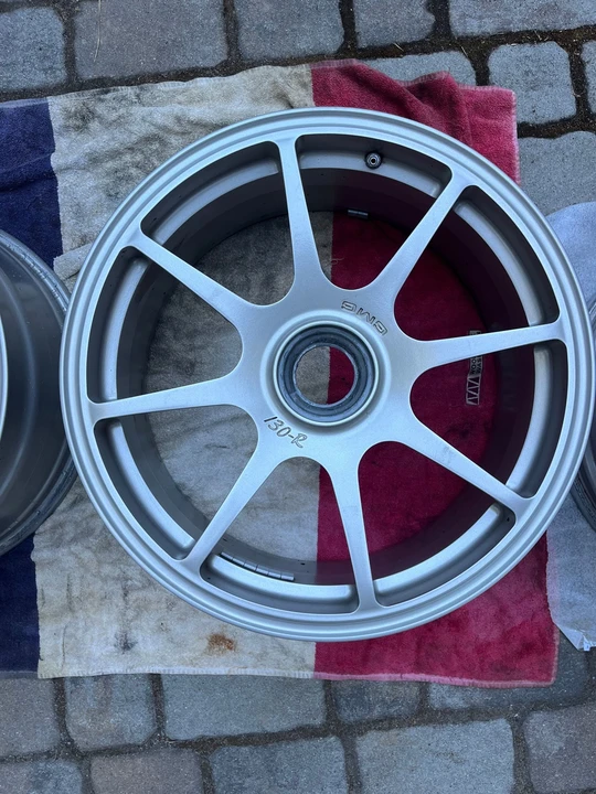 Parts & Memorabilia Other Wheels - Image 7 of 8
