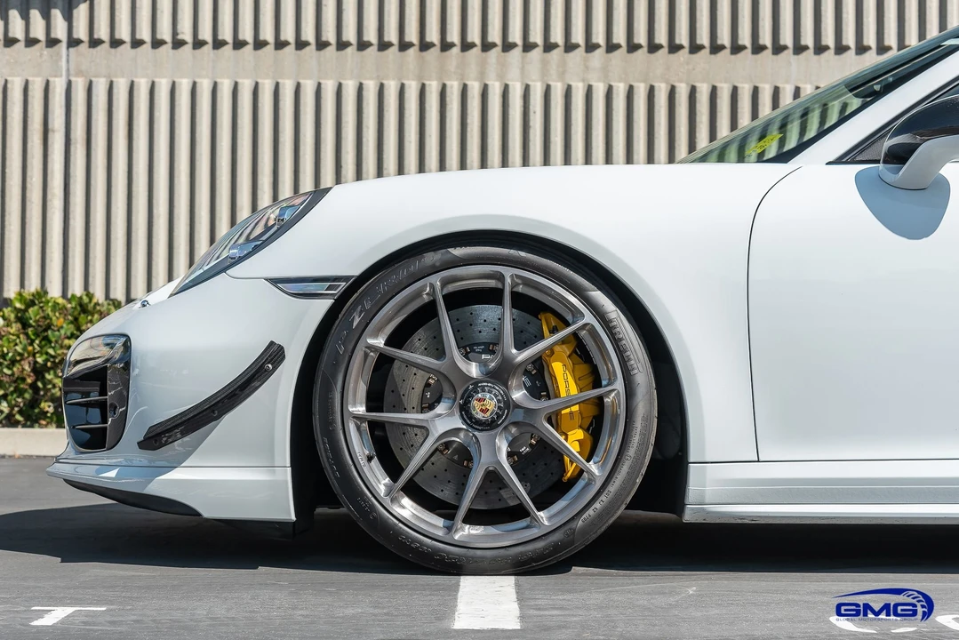 2015 Porsche 991 Turbo S - Image 11 of 31