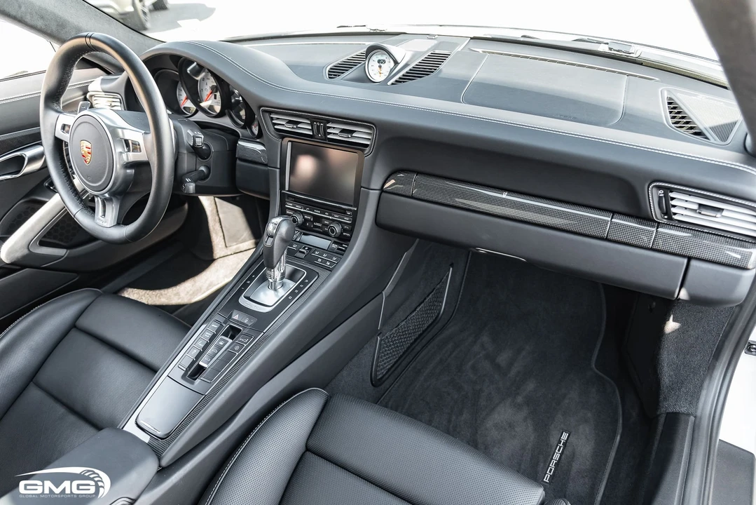 2015 Porsche 991 Turbo S - Image 27 of 31