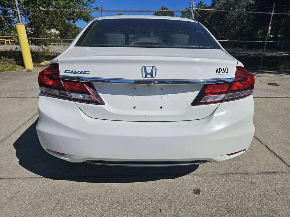 2014 Honda Civic 9th Gen - Image 8 of 17