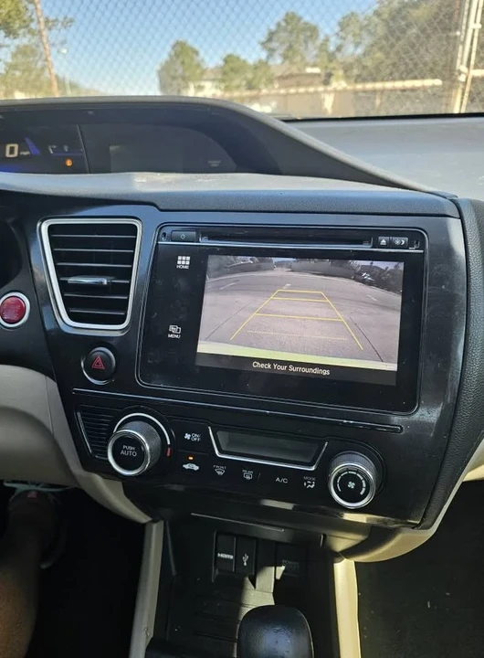2014 Honda Civic 9th Gen - Image 9 of 17