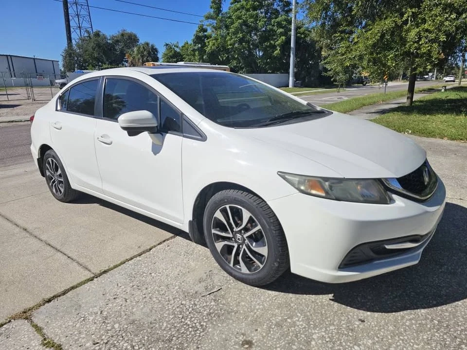 2014 Honda Civic 9th Gen - Image 3 of 17