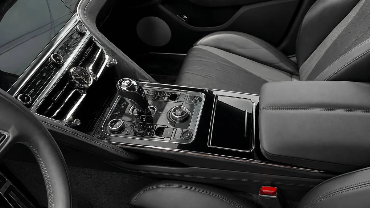 2023 Bentley Continental - Image 7 of 10